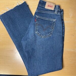 Ladies Levi’s curvy cut cute like new